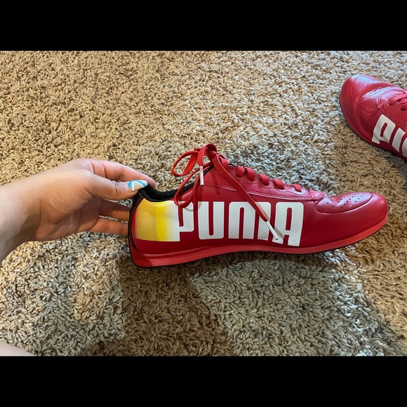 Red puma evo speed Ferrari collection! - Picture 2 of 5